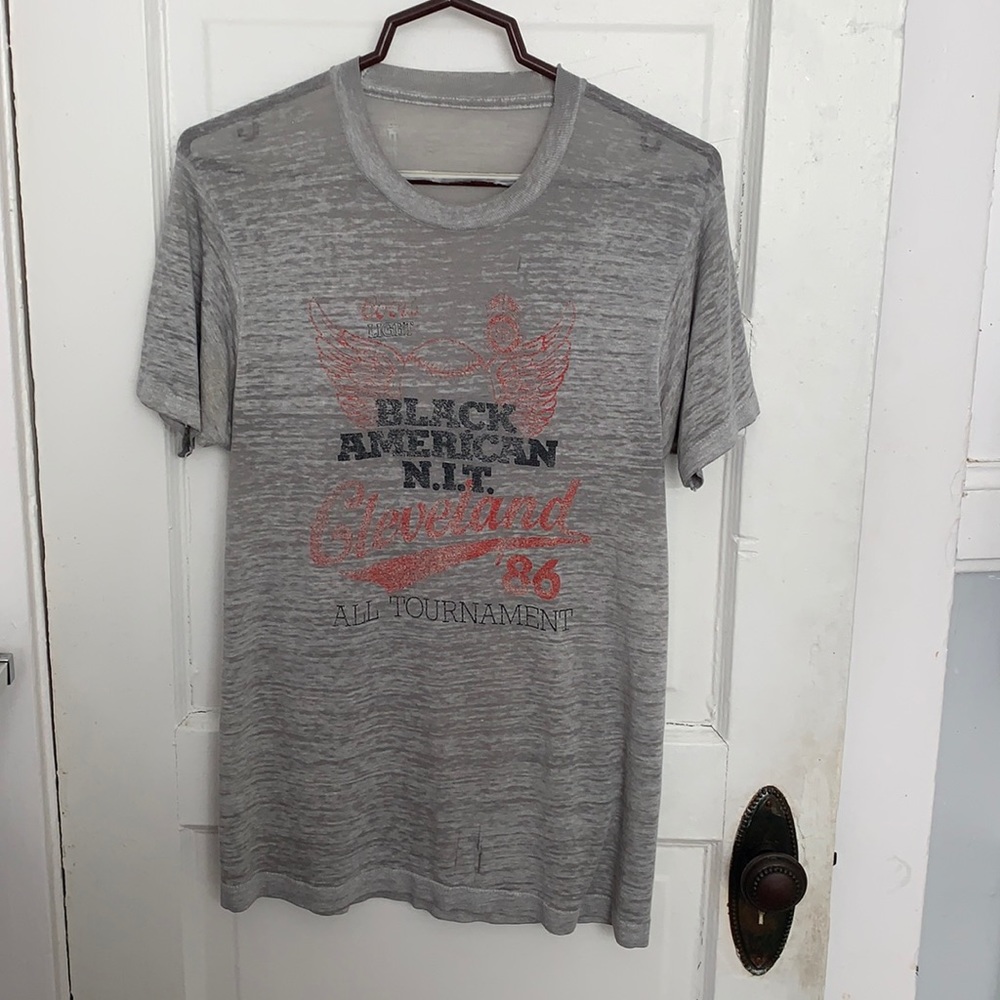 1986 vintage Cleveland sports tee. RARE.